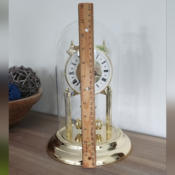 ⏰ Chronos Gold Glass Dome Anniversary Mantel Clock – Rotating Pendulum, Elegant - Picture 13 of 15